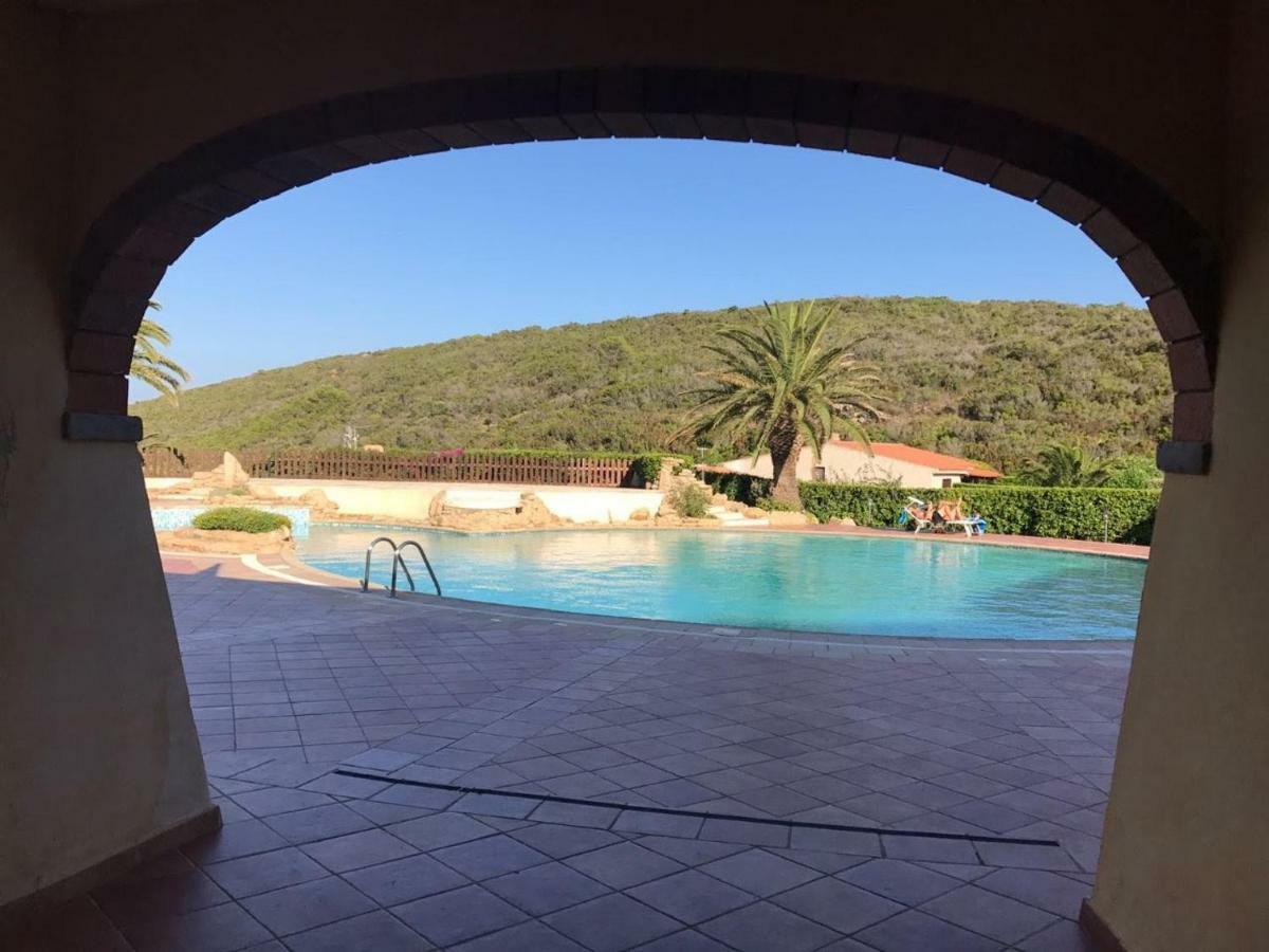 Baragge Hill&Pool Villa Palau Eksteriør bilde